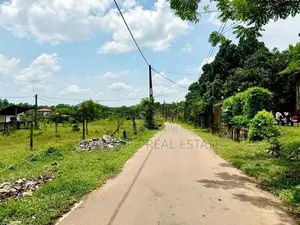 පාදුක්ක - මීපේ වටිනා නේවාසික බිම්කොටසක් විකිණීමට