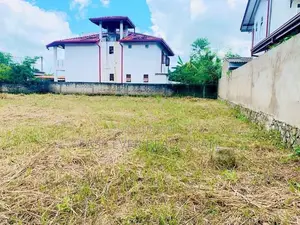 යක්කල නගරයෙන් බිම් කොටස් CH 13847