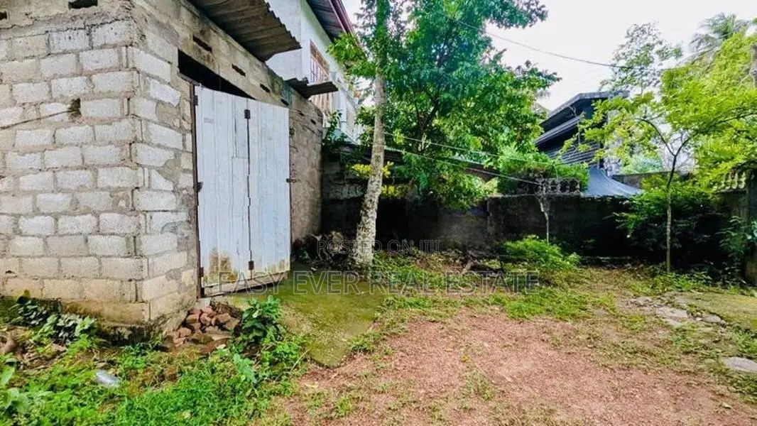 Kadawatha House for Sale