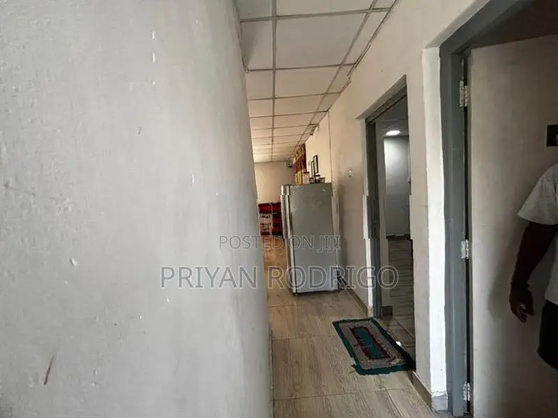 Kohuwala-Piliyandala Main Rd 20.3 Perches of Land with a House for Sal