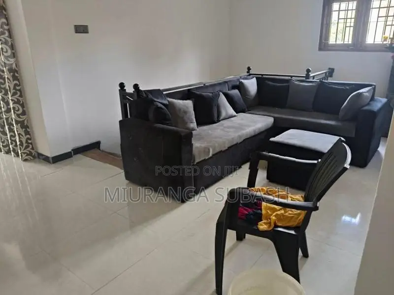 Seeduwa House for Sale