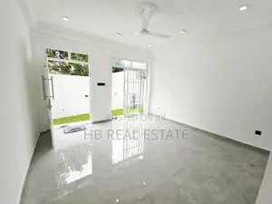 Newly Build Luxury Three Storey House For Sale Piliyandala