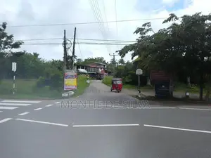 Land for Sale in Aluthgama