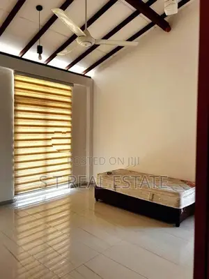 Almost New Luxury Two Storey House for Sale in Rathmalana.