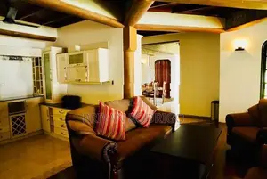 Extravagant British colonial villa/house for sale in Negombo