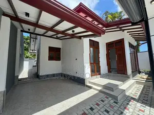 Luxury Brand New House for Sale in Piliyandala