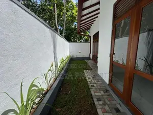 Superb Brand New House for Sale in Moratuwa Piliyandala