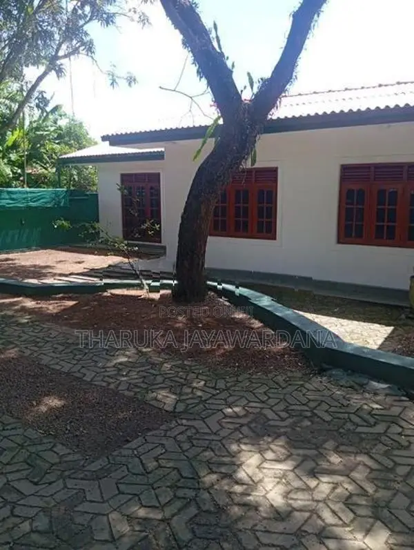 Single Storey House for Rent Kottawa