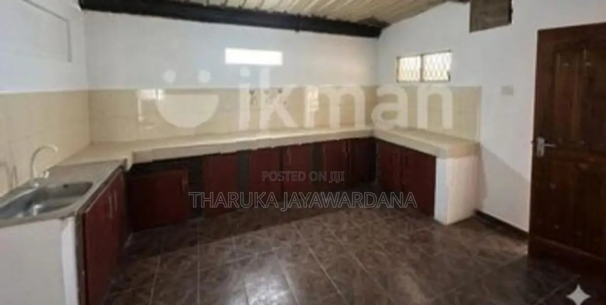 Single Storey House for Rent Kottawa