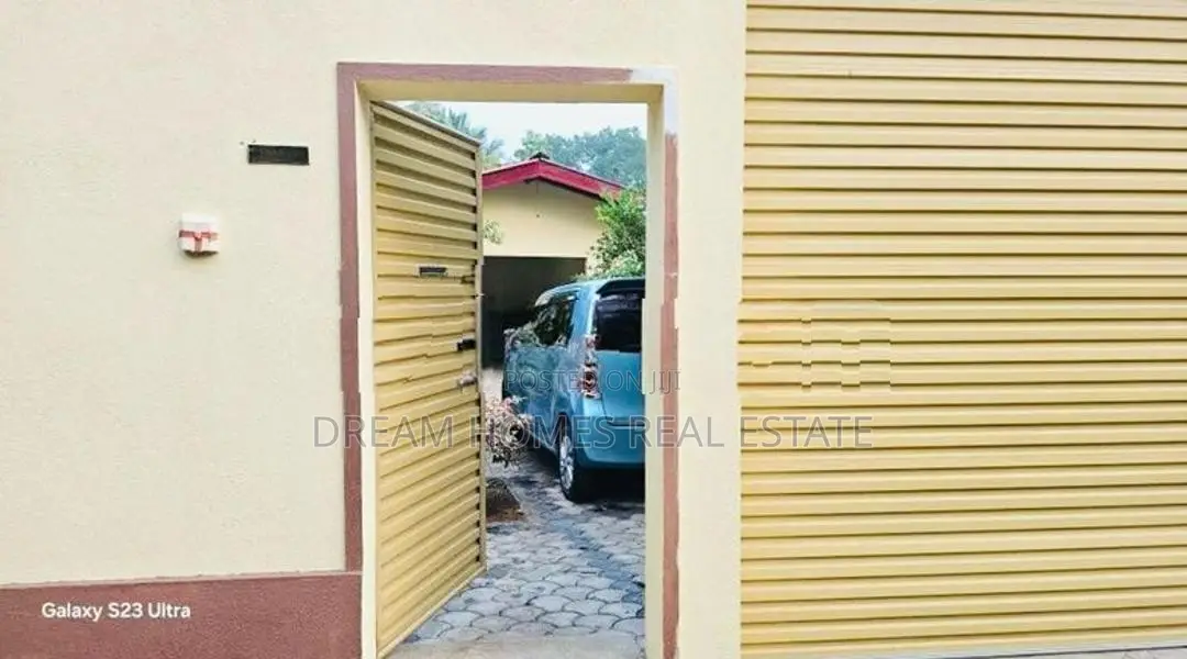 10 Perches House for Sale in Athurugiriya – Habarakada