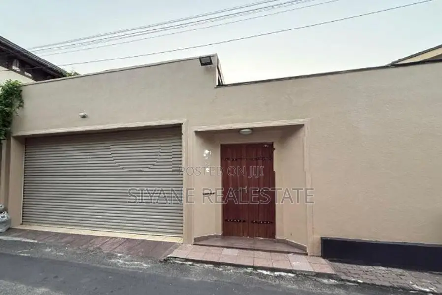 Elegant Home for Sale in Colombo 06