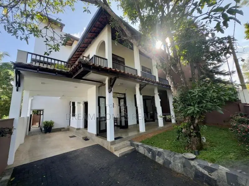 Three-Storey Luxury House for Sale – Malabe