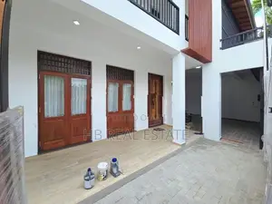 Thalawathugoda Architecture Designed Super Luxury Three Storey House
