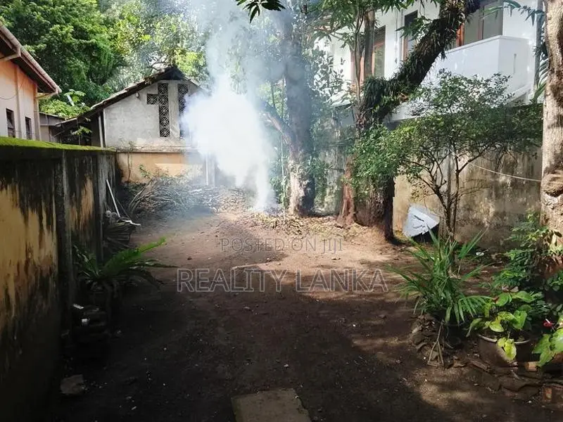 Land for sale (3981) Colombo 04