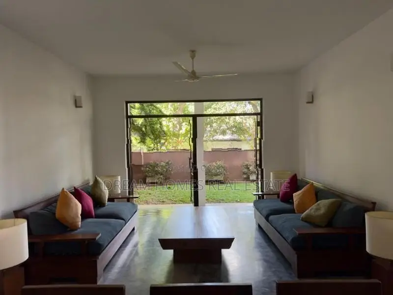 Three-Storey Luxury House for Sale – Malabe