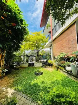 Kandy : 11BR (18.5P) 3-Storey House for Sale
