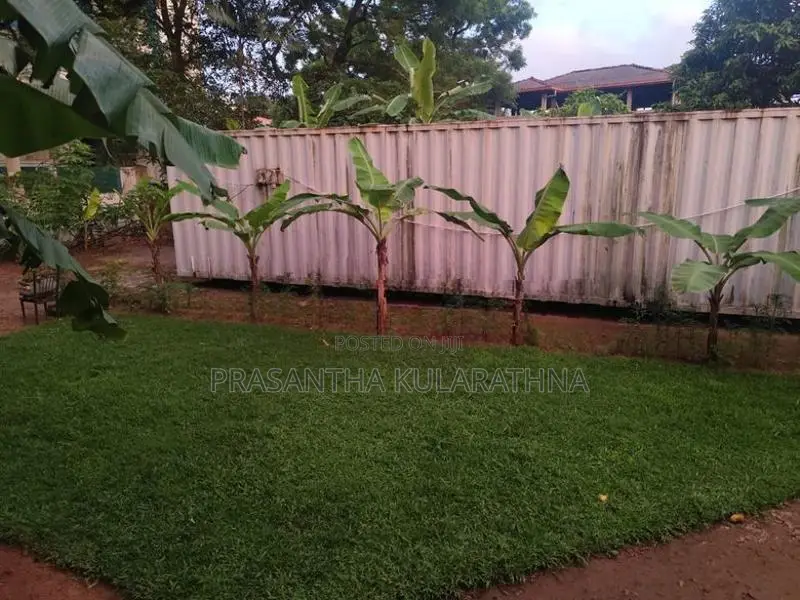 Land for Sale in a Prime Residential Location Nawala