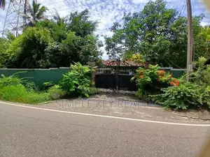 Valuable Land for Sale in Gampaha Pugoda Main Road