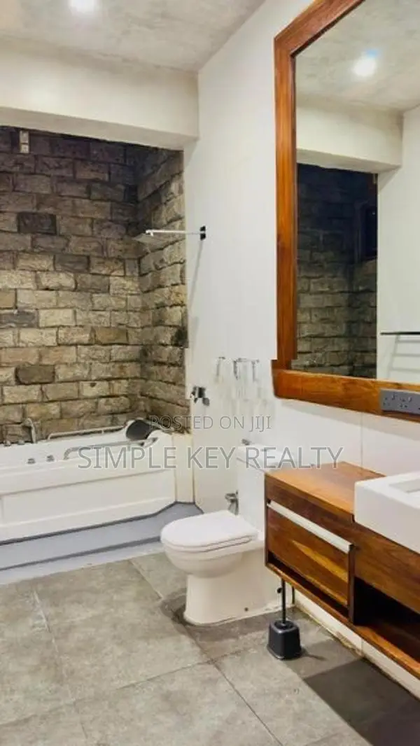 Luxury three storey house for sale in kadawatha ganemulle road