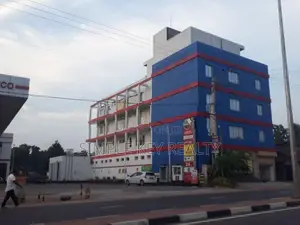 Commercial building for sale in gampaha colombo kanday main road