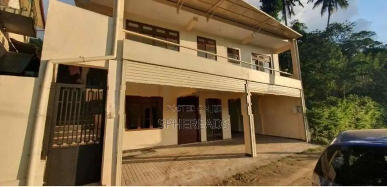 House (3 AC Bed) For Rent Kundasala-Naththaranpotha