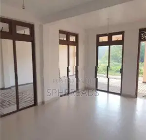 House (3 AC Bed) For Rent Kundasala-Naththaranpotha