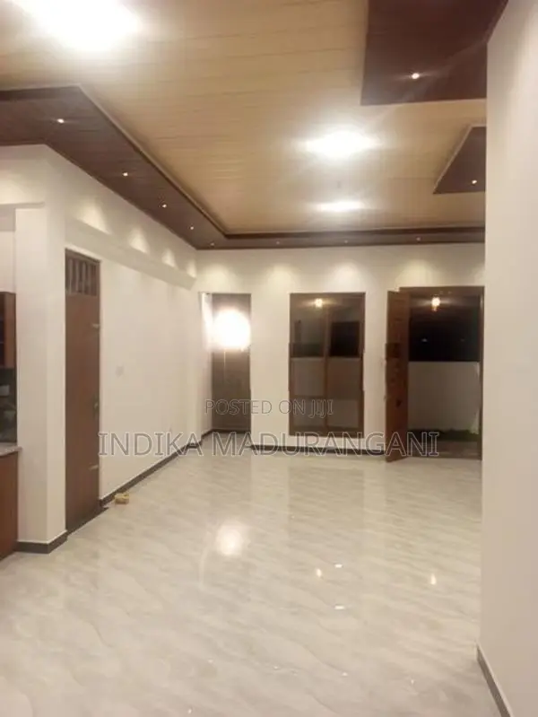 අංගසම්පුර්ණ නවීන නිවස විකිනීමට - නවගමුව