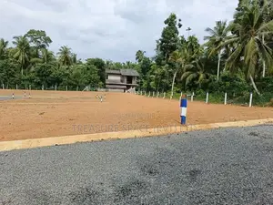 Land for Sale at Meegoda Near Highlevel Road