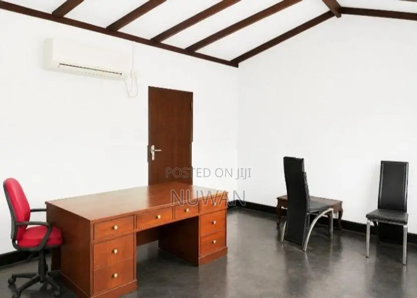 ( Bar4194) 2 storied building in battaramulla