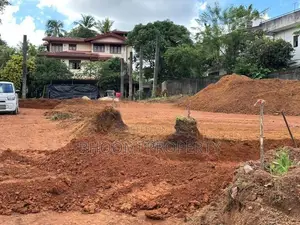 Land in Homagama town