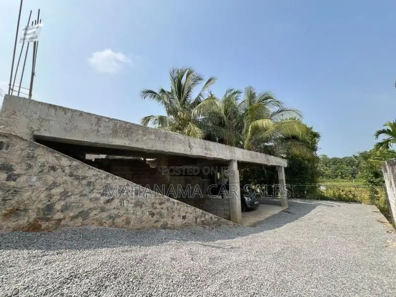 Land For Sale In Godagama