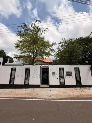 Luxury House for Sale in Kottawa