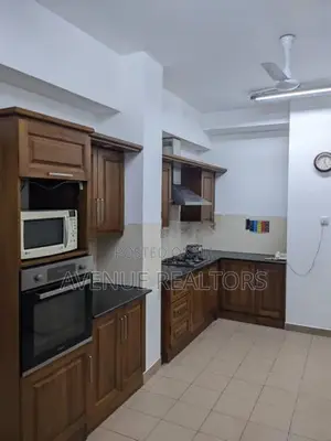 3BR Apartment for Sale at St. James Court, Col 03 (AP4694)