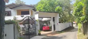 Ganemulla : 6BR (35.5P) Two-Storey House for Sale