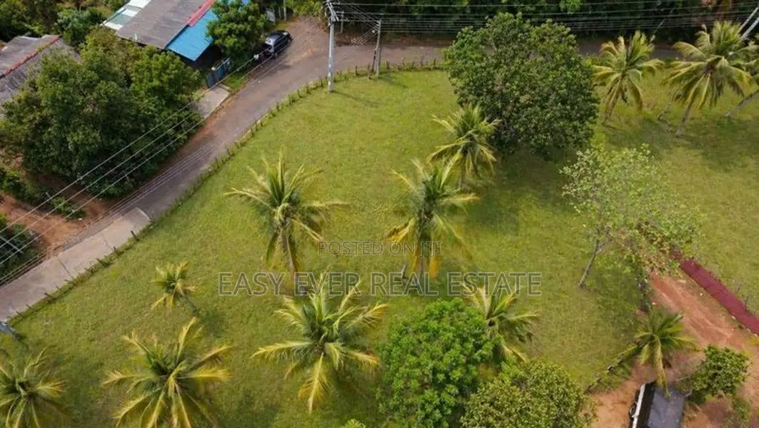 මීරිගම බිම් කොටස් DU 12749