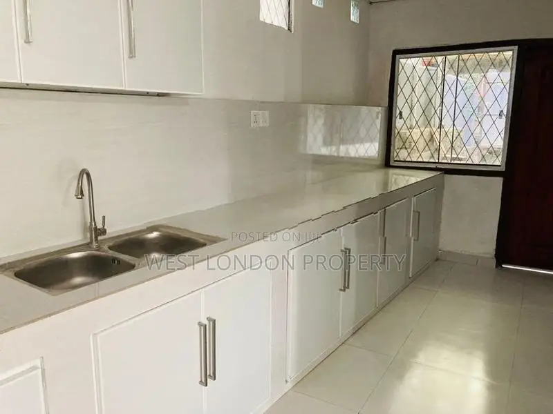 Beautiful Two-Story House for Sale – Near Gampaha Town