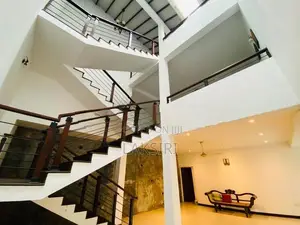 03 Storey Modern House Rent Pitakotte Mission Road