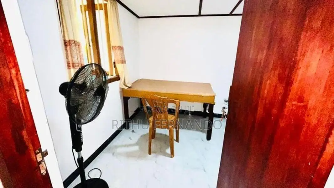 Room for Rent in Nugegoda | Gents