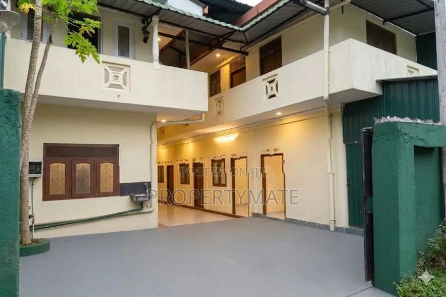 Two storey building house for sale in Seeduwa Katunayake