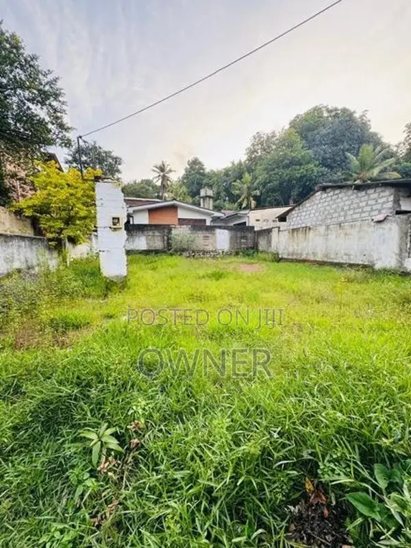 Land for Sale in Navinna,Maharagama