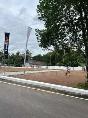 Makubura Land for Sale