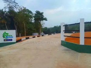 Yakkala කළගෙඩිහේන Land for Sale