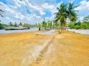 Valuable Land Near Town – Panagoda