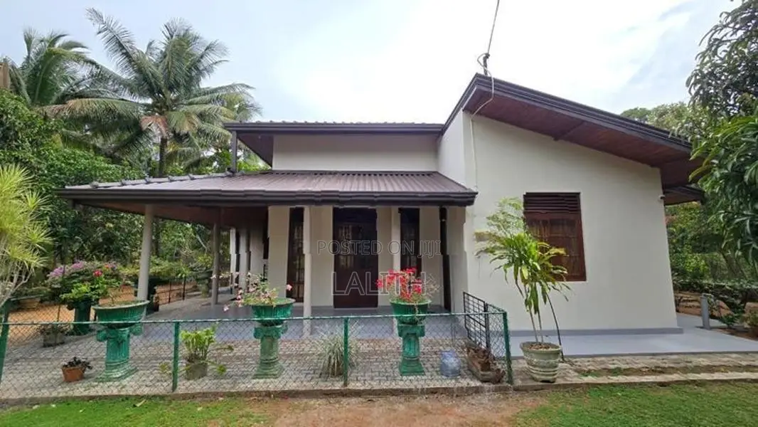 Kurunegala House with Land Sale