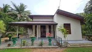 Kurunegala House with Land Sale