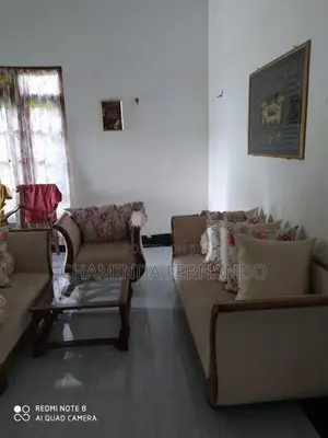 HOUSR FOR SALE