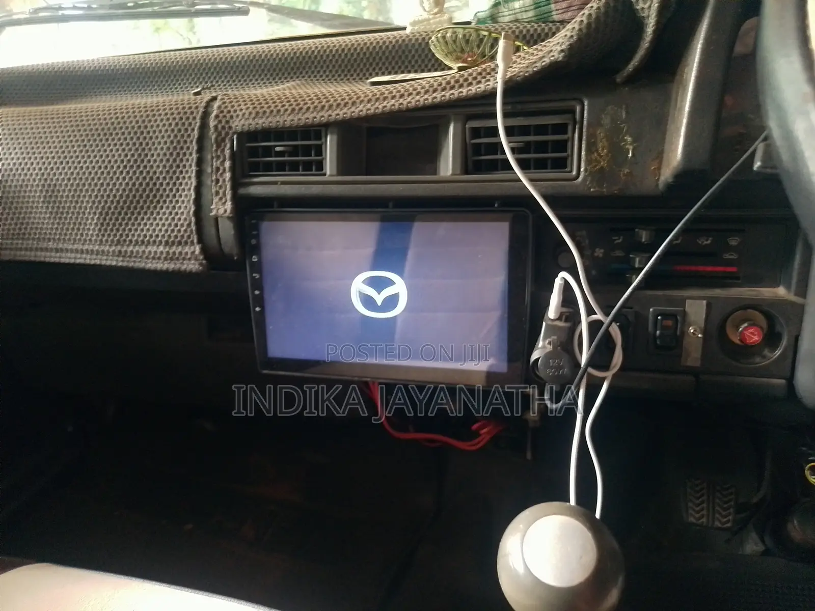 Mazda Bongo 2000 White
