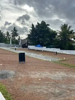 Makubura Land for Sale
