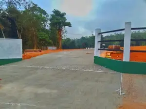 Yakkala කළගෙඩිහේන Land for Sale
