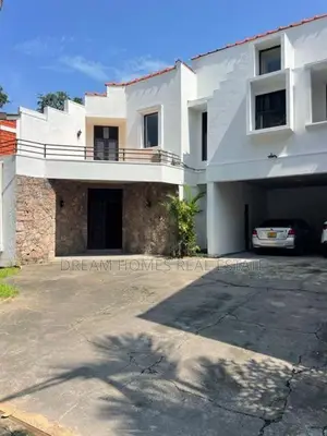 Luxury 2-Storey Residence for Sale – Prime Thalahena Location